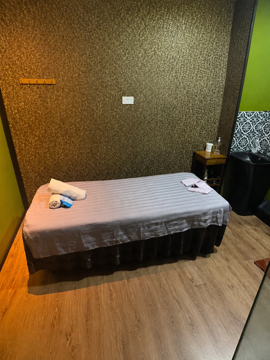 SOLUTIONS ONE SPA promotion 7